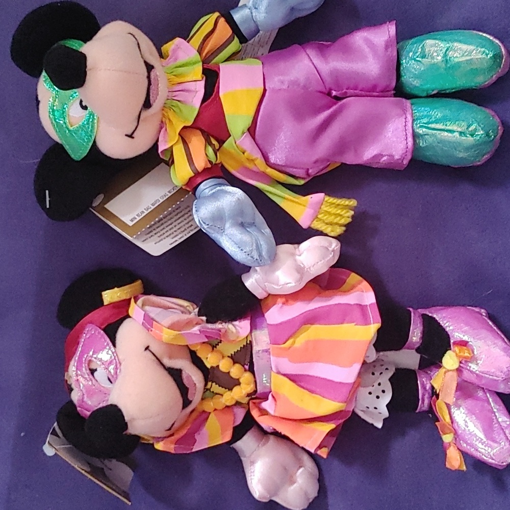 Bean bag mardi gras mickey and minne